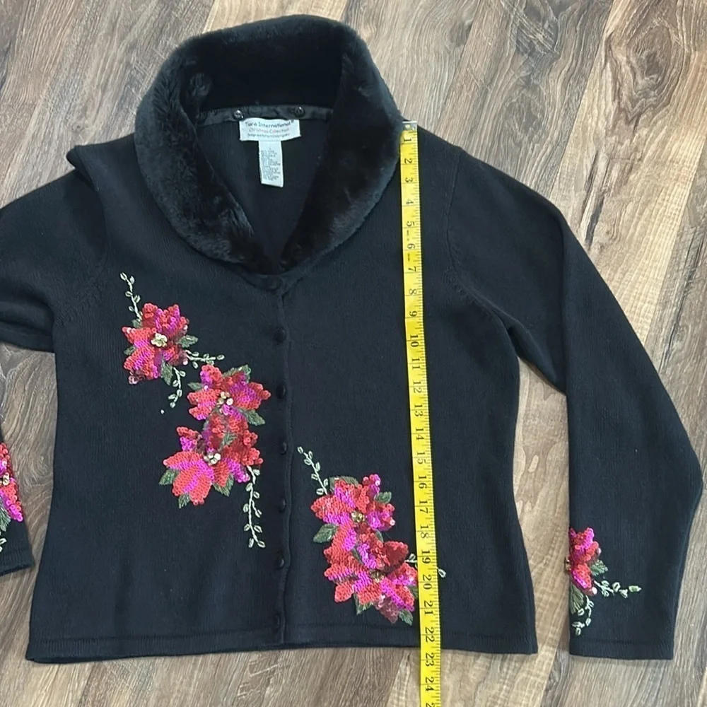 Tiara International Christmas Collection Poinsettia Blk Cardigan Sequin Beads L